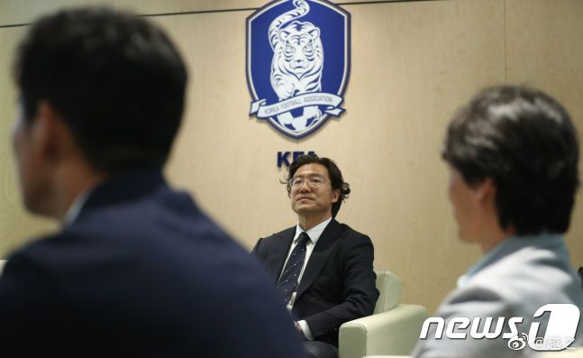亚洲欧美另类在线视频