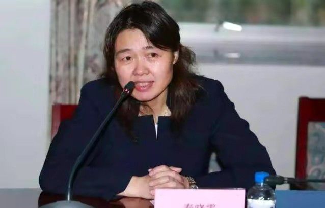 家财万贯的小姑娘