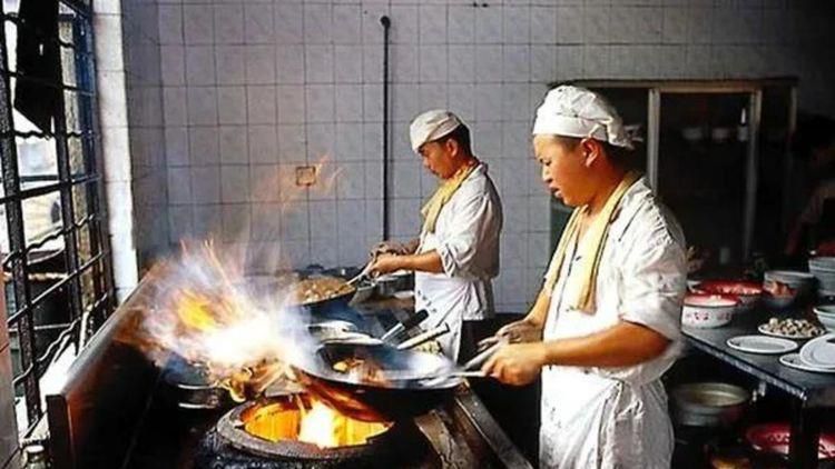 免费aⅴ在线